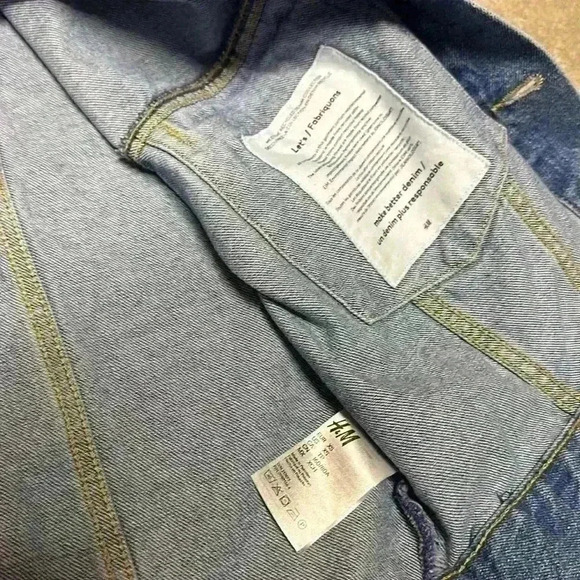 NWOT H&M women’s 90’s denim jacket size XS - Picture 13 of 13